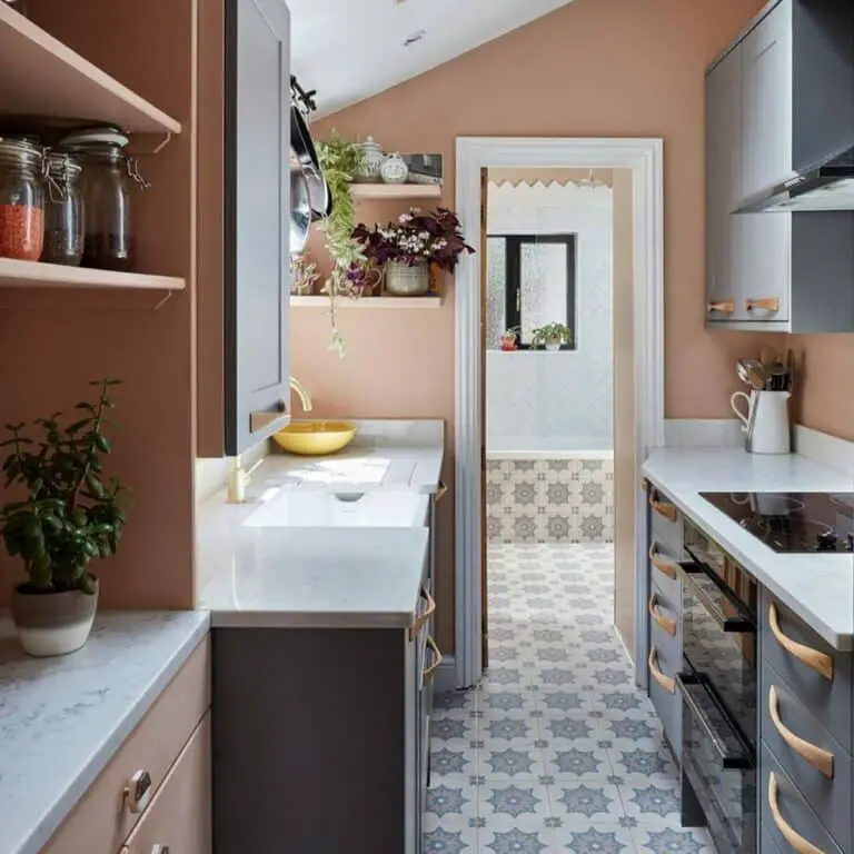 Best wall colors for a small kitchen