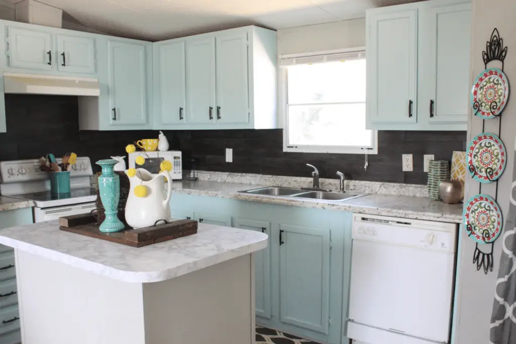 Refacing kitchen cabinets 