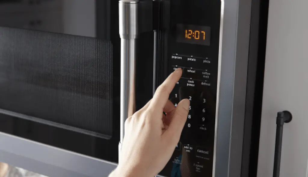 10 Tips for Using Your Microwave More Effectively