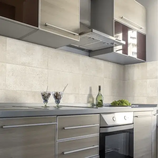 Kitchen splash with Larger tiles, thinner grout lines