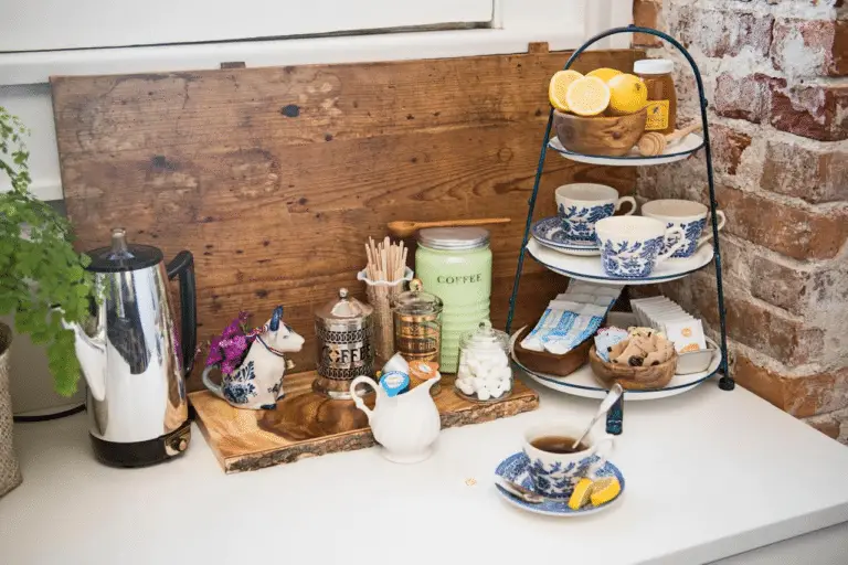 Crafting the Perfect Kitchen Beverage Station: Trendy Designs & Styling Tips