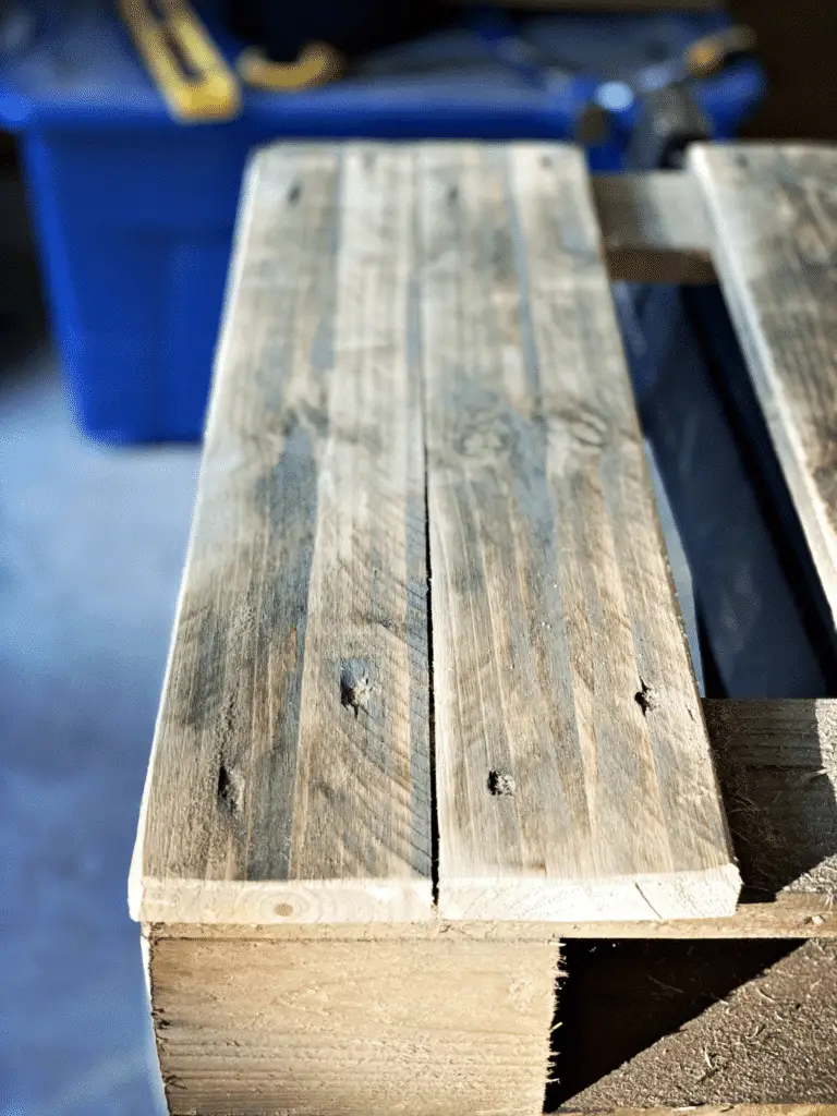 Sustainable Style: Pallet Wood Kitchen Maintenance and Design Guide