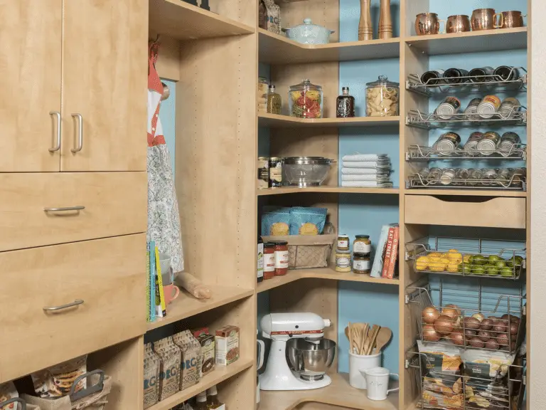 Corner Pantry Perfection: Mastering Organizational Tips for Efficient Space