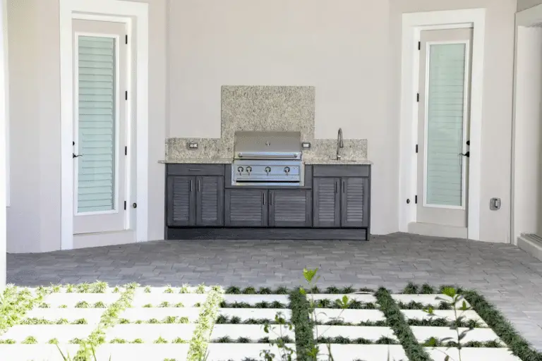 Outdoor Backsplash Bliss: Essential Maintenance Tips for a Stunning Space