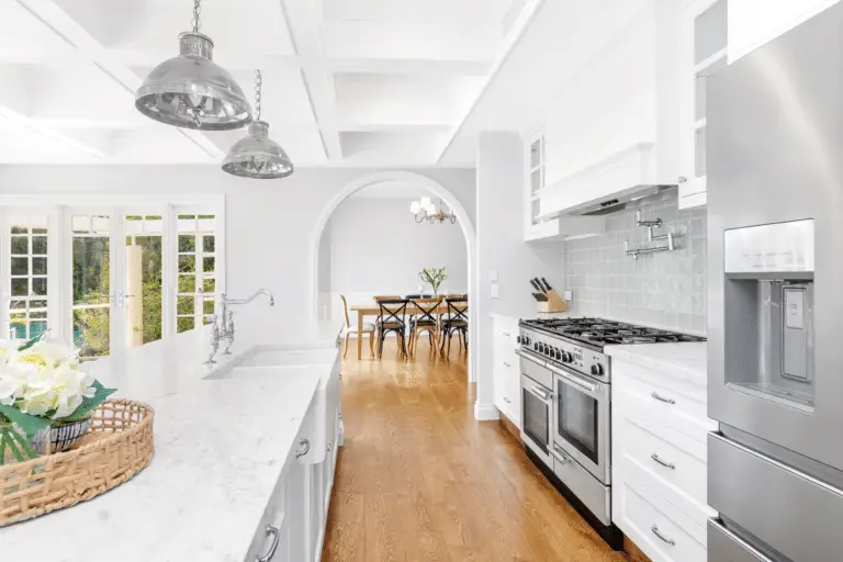 Enhancing Your Kitchen Archway: Decorative Accents Guide